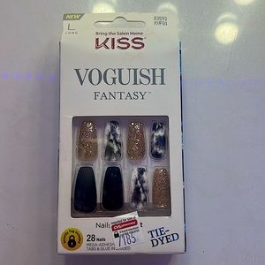 KISS nails